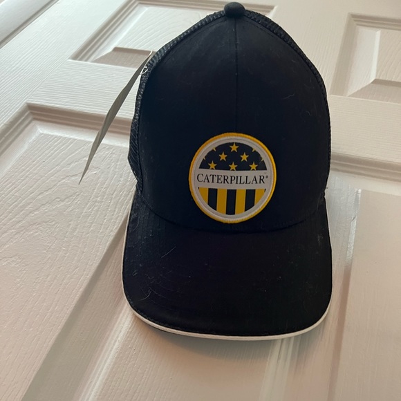 Caterpillar Inc Black Adjustable Hat w/ Black, Yellow White Stars & Stripes Logo - Picture 6 of 7